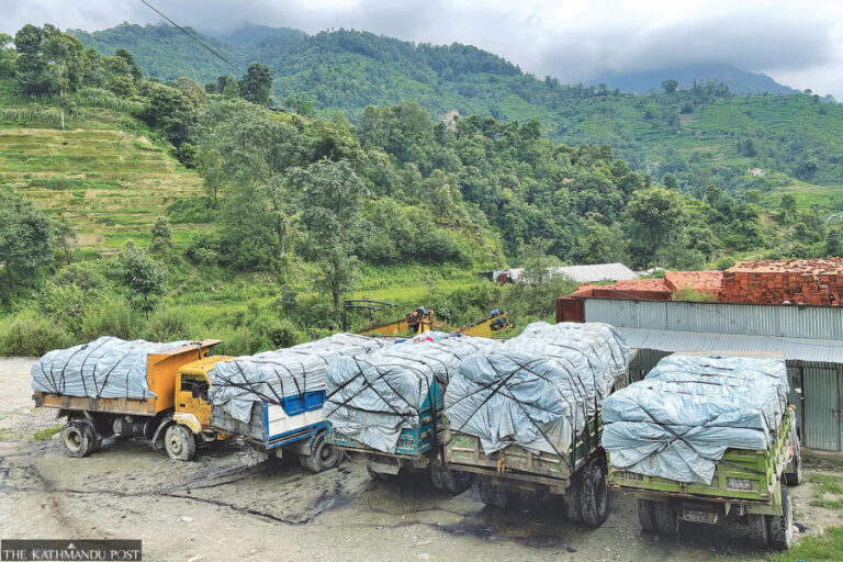 Locals block waste disposal at Bancharedanda landfill