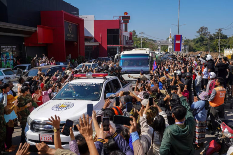 Thailand frees 18 Cambodian soldiers as ceasefire holds